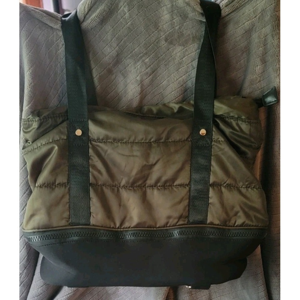 UrbanFit Vegan Nylon‎ Tote Bag — Expandable Bottom! Stylish & Tough 💚